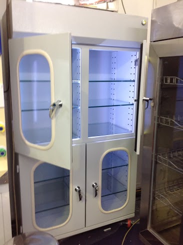 Tủ đựng hóa chất Lâm nguyễn